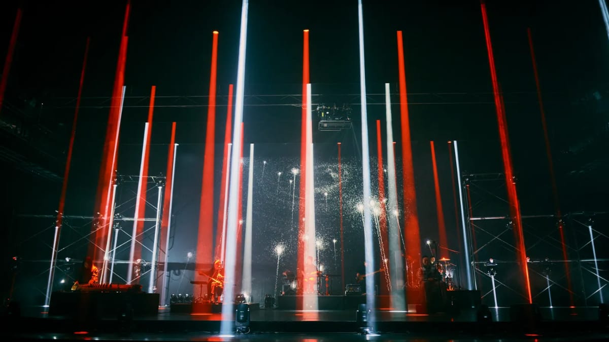 굉음 속에서, 전장을 마주하다